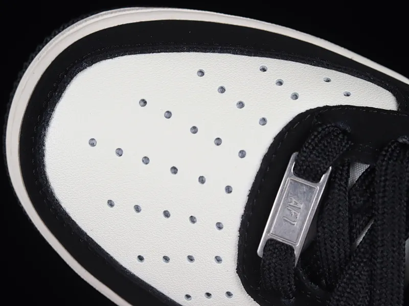 All categories Nk Air Force 1 Air Force series Nk Air Force 1 Mid Air Force mid-top Nk Air Force 1'07 Mid mocha black stitching Air Force One mid-top sports and leisure sneakers GH5696-023